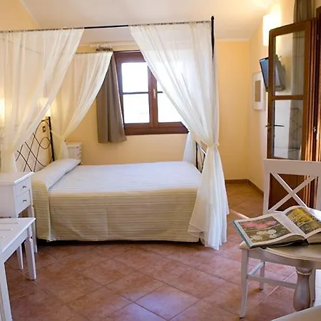 Barsalini ホテル 3*