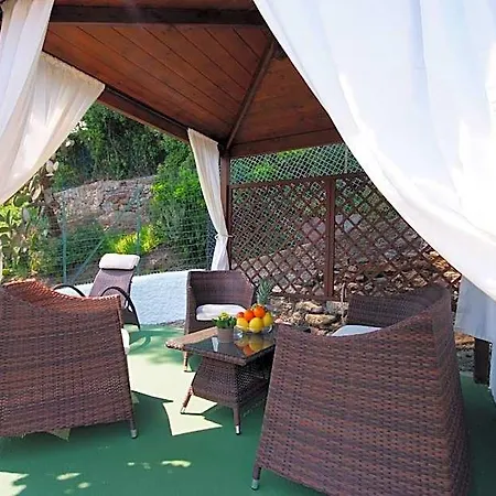 Barsalini Hotel 3*