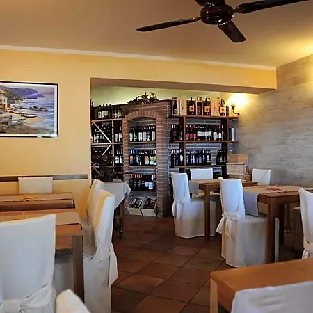Hotel Barsalini 3*